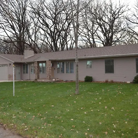 1202 Dakota Dr Villa